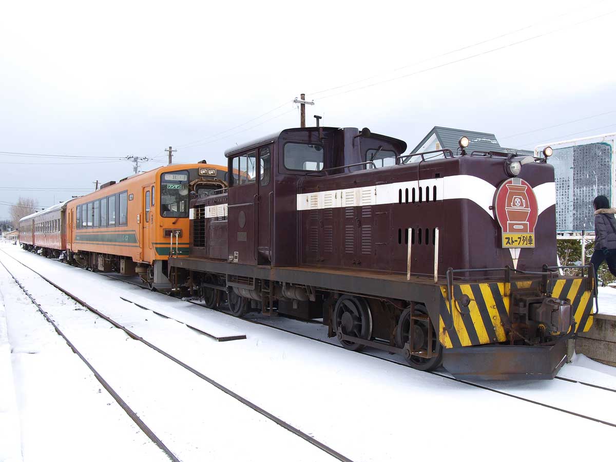 Tsugaru Railway Stove Train